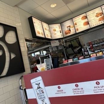 Chick-fil-A - Fast Food Near Me - Marlborough, Massachusetts