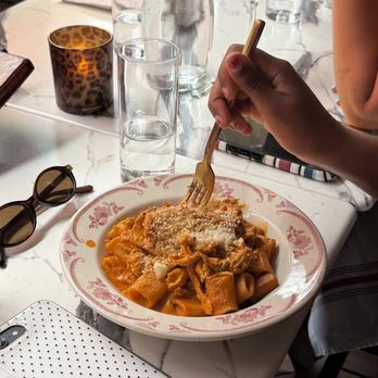 Mama’s on Main - Rigatoni - Wine Bars Near Me - Covington, Kentucky