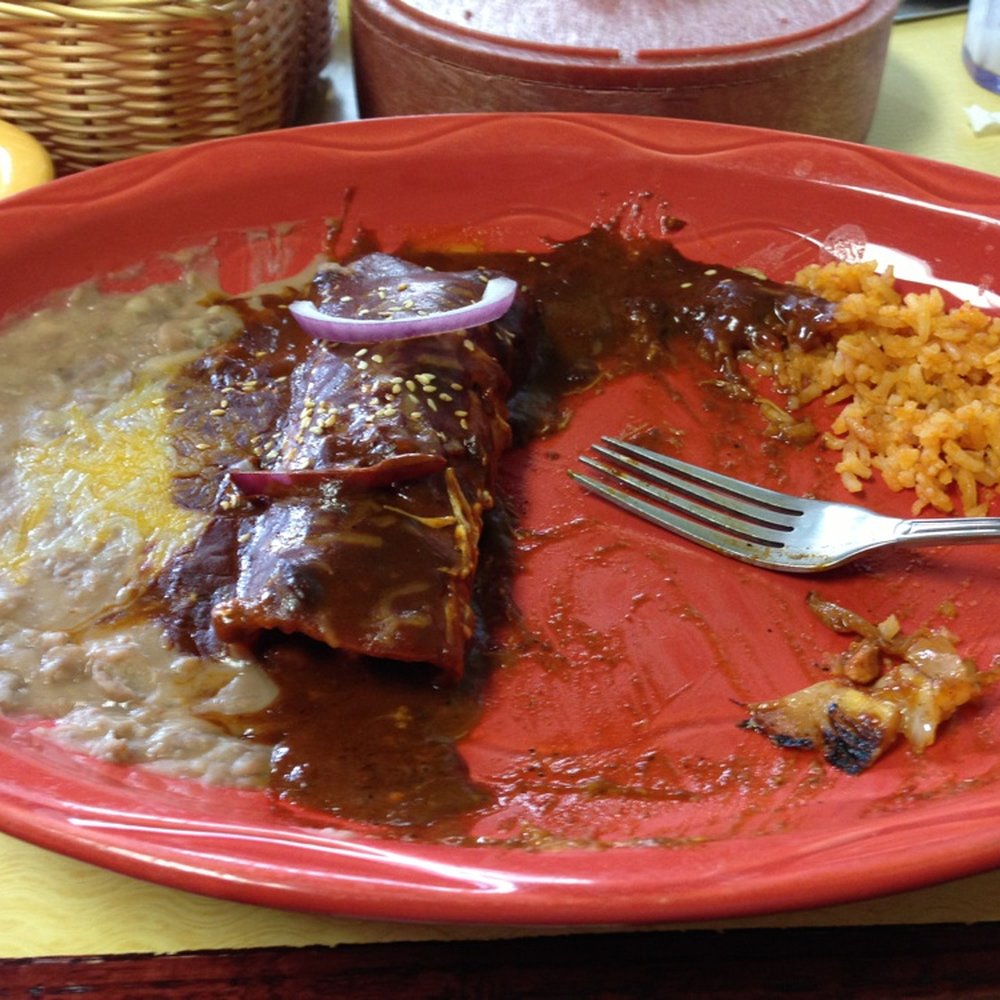 El Tomate Restaurant - Mole enchiladas! Yumm - Mexican Near Me - San Francisco, California El Tomate Restaurant - Mole enchiladas! Yumm - Mexican Near Me - San Francisco, California