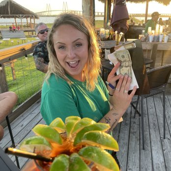 O'Neals On The Water - Service is impeccable! Ashton knew I liked lots of lime with my Rum and Coke and delivered this masterpiece! - Sports Bars Near Me - Baytown, Texas