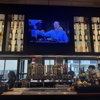 110 Grill - New American Near Me - Manchester, New Hampshire