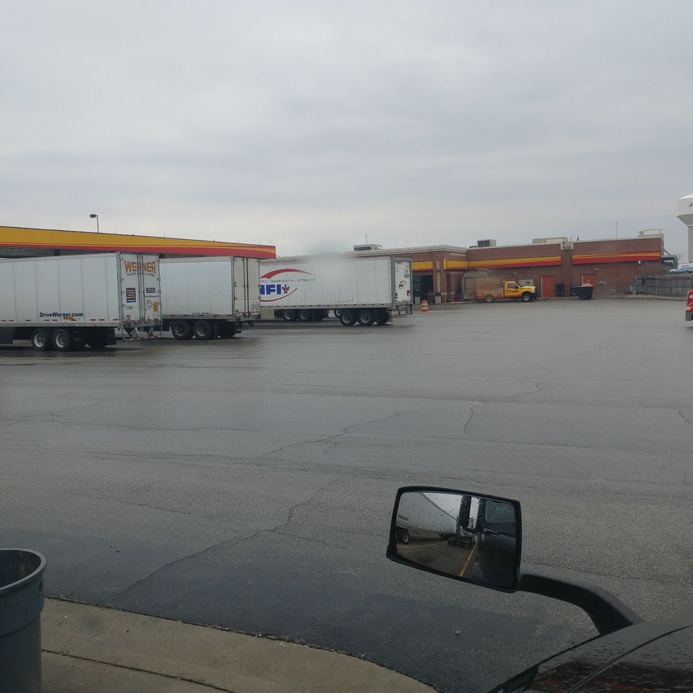 whitestown Indiana loves water tower McDonald's stinks in here Subway good whitestown Indiana loves water tower McDonald's stinks in here Subway good