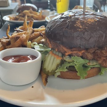 MAP Brewing Co - Fried chicken sandwich - Breweries Near Me - Bozeman, Montana