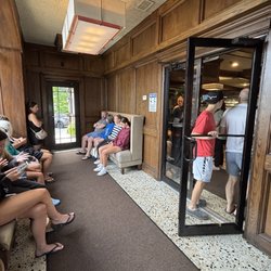Matthews Diner - Entry/waiting area