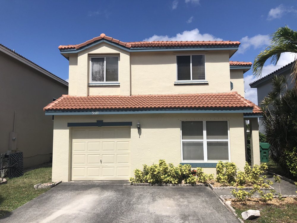 Slide of Delmar Construction and Roofing