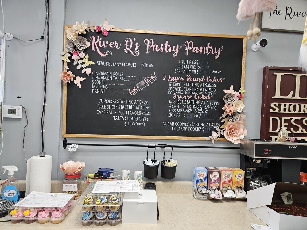 River-Q's Pastry Pantry Logo