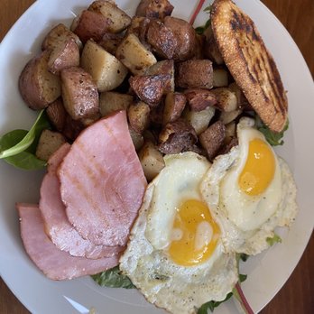 Belly Cake - Pancakes Near Me - Bayside, New York