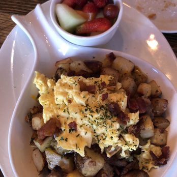 Eggstravaganza Cafe - Sausage & bacon skillet - Breakfast & Brunch Near Me - Antioch, Tennessee Eggstravaganza Cafe - Sausage & bacon skillet - Breakfast & Brunch Near Me - Antioch, Tennessee