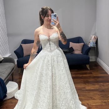 Miosa Bride - Here's what it looked like without the poof for comparison - Bridal Near Me - Sacramento, California Miosa Bride - Here's what it looked like without the poof for comparison - Bridal Near Me - Sacramento, California