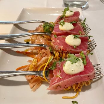 XIX Nineteen - a plate of tuna and noodles - Lounges Near Me - Edmonton, Alberta XIX Nineteen - a plate of tuna and noodles - Lounges Near Me - Edmonton, Alberta