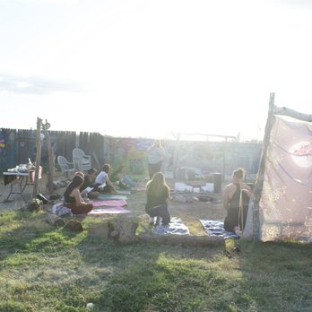 Full Moon Pomp - Full Moon Pomp - Reiki Near Me Full Moon Pomp - Full Moon Pomp - Reiki Near Me