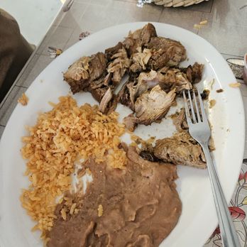 Mi Lindo Guanajuato - Pork carnitas melt in your mouth. - Mexican Near Me - George, Washington Mi Lindo Guanajuato - Pork carnitas melt in your mouth. - Mexican Near Me - George, Washington