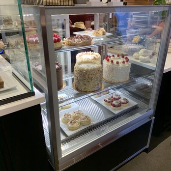 Too Sweet Cakes - Cake case - Patisserie/Cake Shop Near Me - Lake Oswego, Oregon Too Sweet Cakes - Cake case - Patisserie/Cake Shop Near Me - Lake Oswego, Oregon