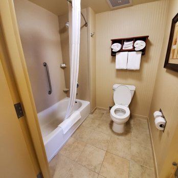Hampton Inn & Suites Arcata, CA - King suite - Hotels Near Me - Arcata, California Hampton Inn & Suites Arcata, CA - King suite - Hotels Near Me - Arcata, California