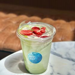 Offset Coffee Roasters - STRAWBERRY MATCHA EINSPANNER (Art of Tea Matcha) - 6/10. Lacked matcha & zero strawberry flavor.  Also, cream was too liquidly.