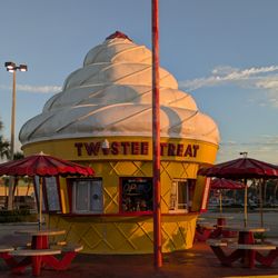 Twistee Treat - Twistee Treat, North Fort Myers