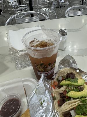 Las Tortugas Deli Mexicana by null
