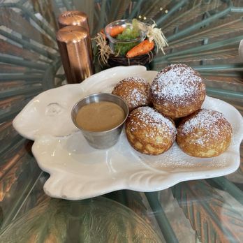 Momma Rabbit's Nibbles and Sips - Bunny tails - Sandwiches Near Me - Lexington, South Carolina
