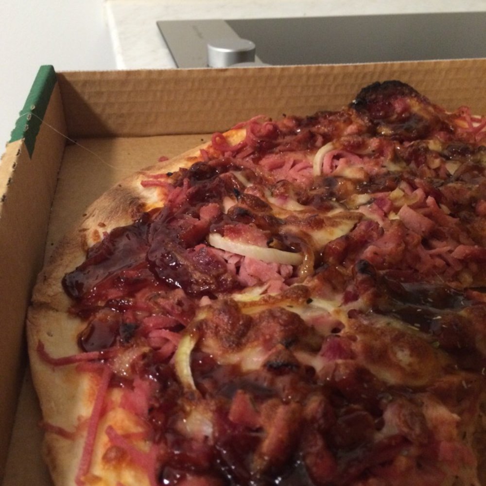 Skyway Pizza - The meat lovers I'm currently eyeing off before my partner arrives! - Fast Food Near Me - Tullamarine, VIC