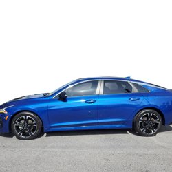Avis Rent A Car - The lowriding vehicle Avis gave me.