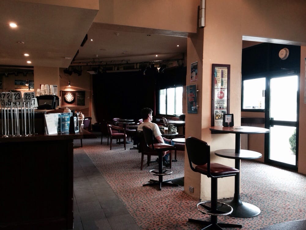 THE BLACKBURN’S KATOOMBA FAMILY HOTEL 15 Parke St, Katoomba New South Wales, Australia