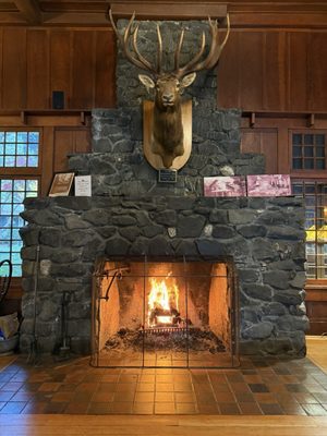 Lake Crescent Lodge by null