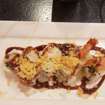 RED Asian Cuisine - Shrimp crunch roll - Japanese Near Me - Las Vegas, Nevada RED Asian Cuisine - Shrimp crunch roll - Japanese Near Me - Las Vegas, Nevada