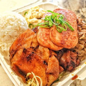 Da Kitchen Maui - Da combo 3 - Hawaiian Near Me - Kihei, Hawaii