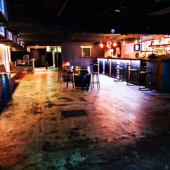 Crowbar - Live venue downstairs - Bars Near Me - Brisbane, QLD