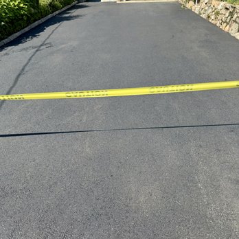 McFarlane Asphalt - Finished driveway...PERFECT! - Masonry/Concrete Near Me - Ramsey, New Jersey
