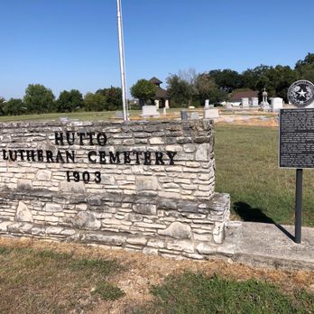 Hutto Lutheran Cemetery - Entrance - Landmarks & Historical Buildings Near Me - Hutto, Texas