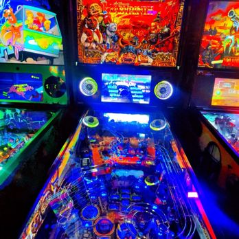 Wayback's Arcade - Labyrinth Pinball Machine - Arcades Near Me - Pineville, Louisiana Wayback's Arcade - Labyrinth Pinball Machine - Arcades Near Me - Pineville, Louisiana