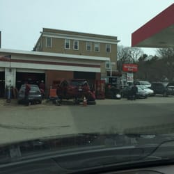 Larry's service station