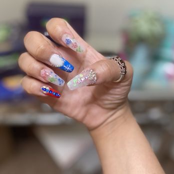 Anna Nails - Nails On Fleek - Nail Salons Near Me - Castro Valley, California