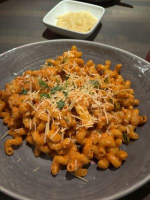 RedSeven Kitchen + Cocktail by null