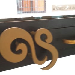 Libonati Alessandra Jewels - Particolare maniglia con il logo di Alessandra Libonati