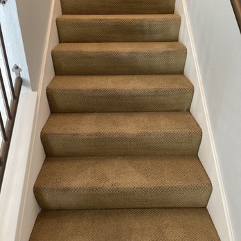 Art's Cleaning Services - Stairs after - Carpet Cleaning Near Me Art's Cleaning Services - Stairs after - Carpet Cleaning Near Me