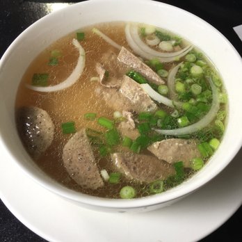 Buba Noodle Bar - P3 - beef noodle soup with rare steak and meatball (Pho tai bo vien) - Ramen Near Me - Manchester, New Hampshire Buba Noodle Bar - P3 - beef noodle soup with rare steak and meatball (Pho tai bo vien) - Ramen Near Me - Manchester, New Hampshire
