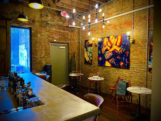 The Vine on Franklin by null