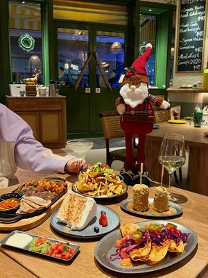 Chiguacle, Restaurant & Tortilleria by null