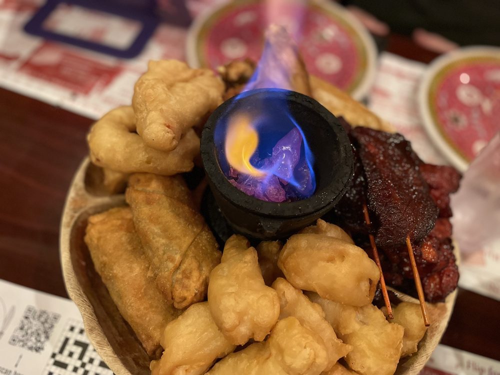 BALI VILLAGE RESTAURANT Updated November 2024 26 Photos & 51