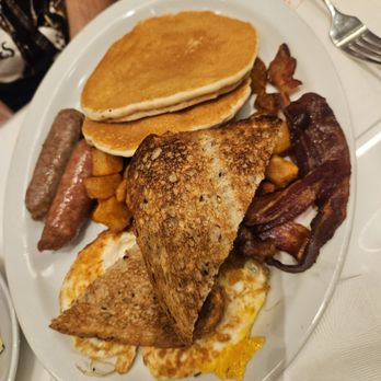 Junior's - Breakfast & Brunch Near Me - Las Vegas, Nevada