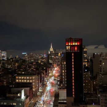 Moxy NYC Lower East Side - Hotels Near Me - New York, New York