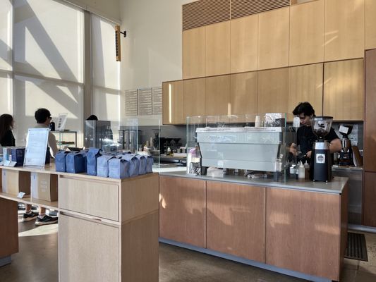 Blue Bottle Coffee by null
