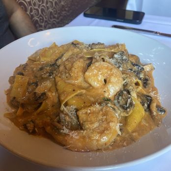 Ristorante Allegria - Linguine Frutti di Mare - Italian Near Me - Napa, California Ristorante Allegria - Linguine Frutti di Mare - Italian Near Me - Napa, California