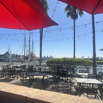 Gladstone's - Seafood Near Me - Long Beach, California Gladstone's - Seafood Near Me - Long Beach, California