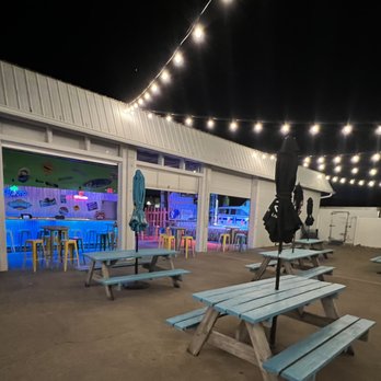 Yardarm - the outside of a restaurant at night - Bars Near Me - Dubuque, Iowa Yardarm - the outside of a restaurant at night - Bars Near Me - Dubuque, Iowa