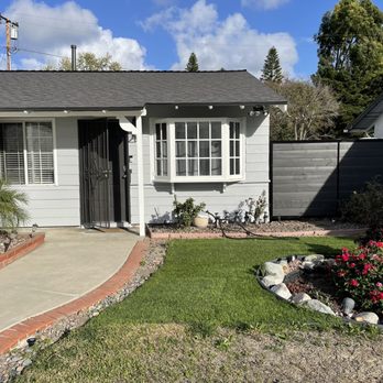 Gilberto Garden Landscape,tree Triming and Removal - Before Photo - Garden Grove - Gardeners Near Me