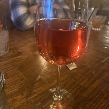 Sawmill Inn Restaurant and Pub - White Zinfandel - Pubs Near Me - Richfield, Wisconsin Sawmill Inn Restaurant and Pub - White Zinfandel - Pubs Near Me - Richfield, Wisconsin