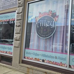 The Alley - Outside of restaurant